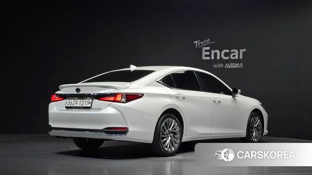 Lexus ES300h 7th generation id 4230960 из Кореи 12