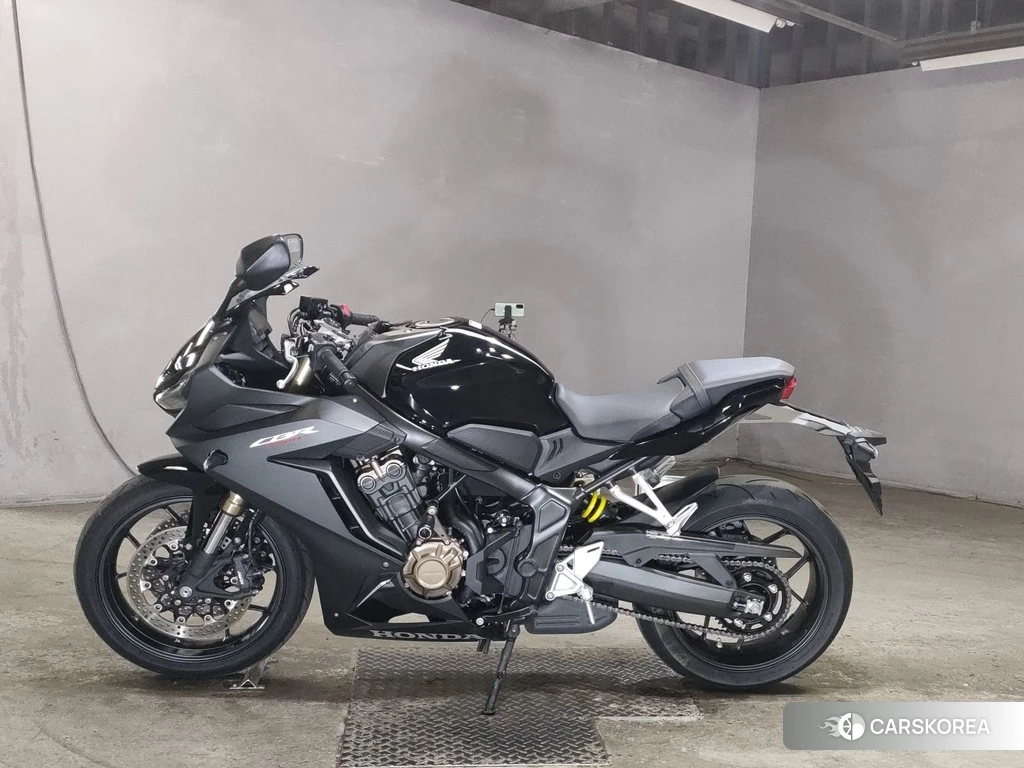 Проданный Honda CBR650R 2021 из Японии, фото 2