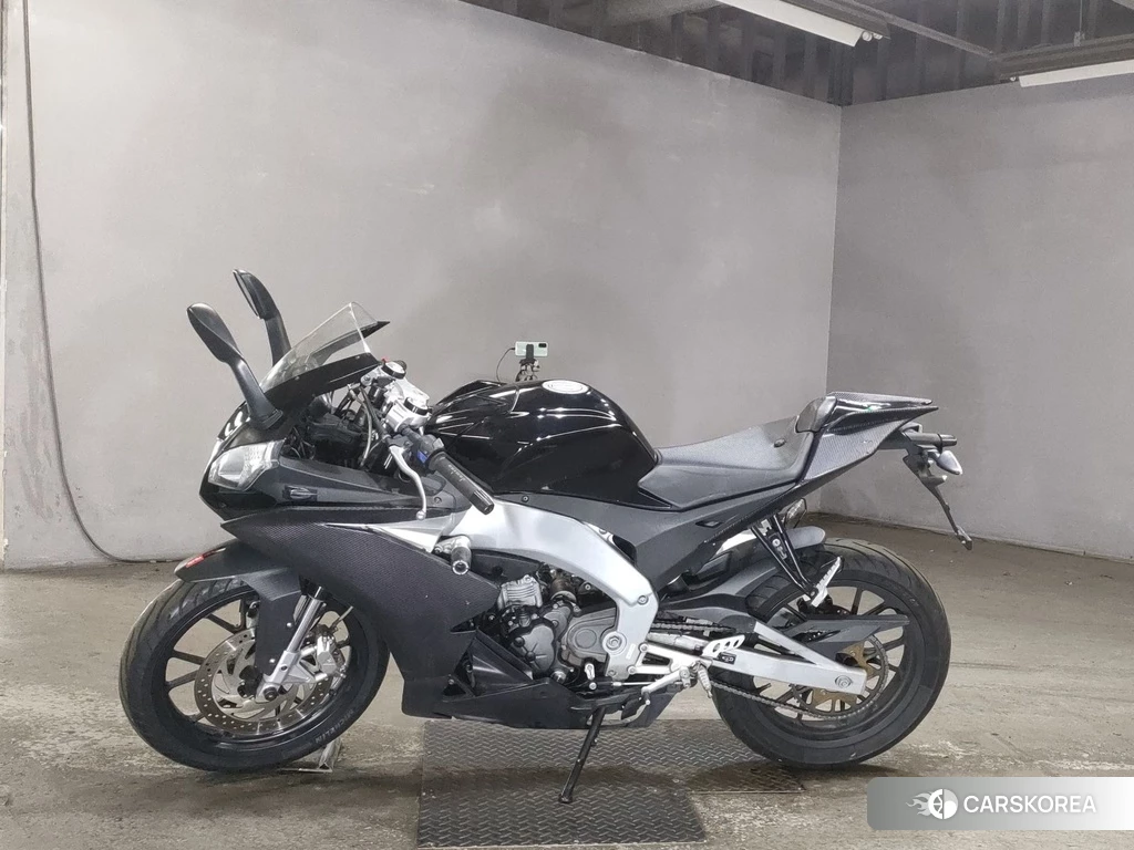 Проданный Aprilia RS4 125 2014 из Японии, фото 2