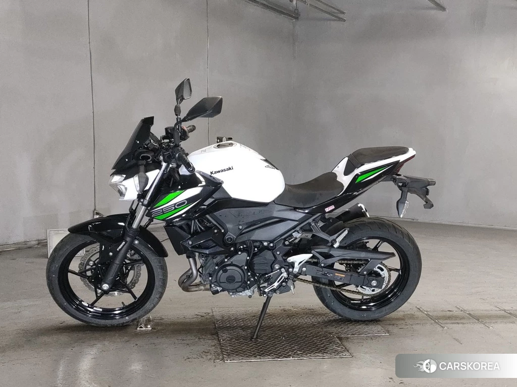 Проданный Kawasaki Z250 2020 из Японии