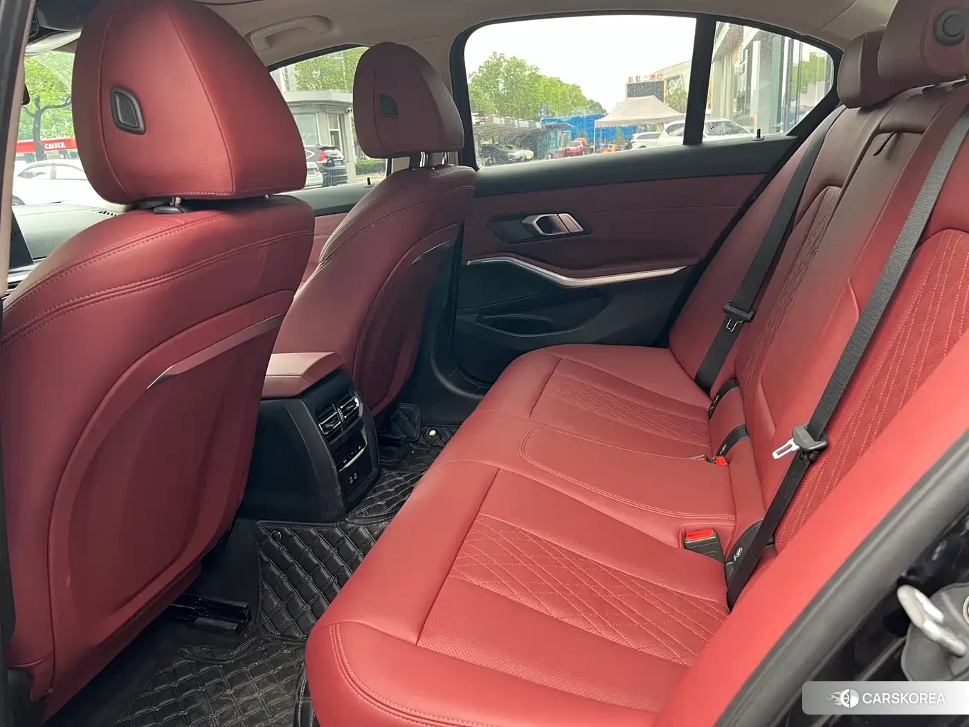 BMW 3 series 2024 Черный из Китая, фото 2