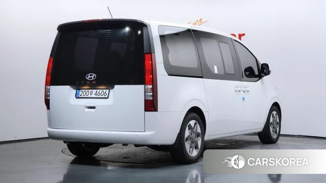 Hyundai Staria id 4617723 из Кореи 12