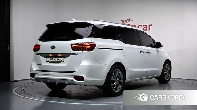Kia The New Carnival id 4642933 из Кореи 12