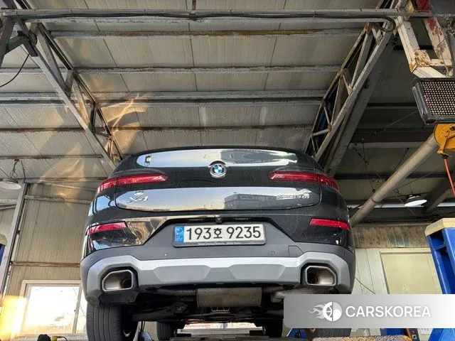 BMW X4 (G02) 2023 Черный из Кореи, фото 2