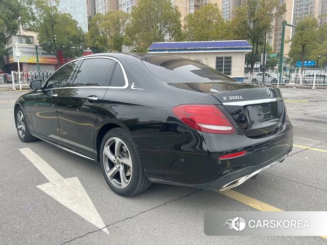 Mercedes-Benz E-class 2019 Черный из Китая, фото 4