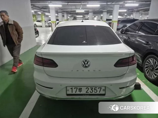 Volkswagen Arteon 2019 Белый из Кореи, фото 6