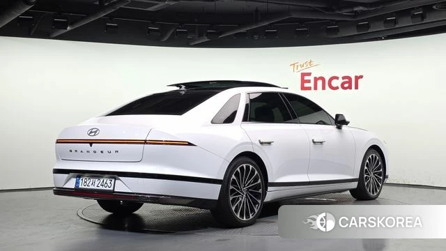 Hyundai Grandeur Hybrid (GN7) id 4768121 из Кореи 12