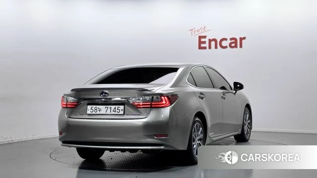 Lexus New ES300h id 4311116 из Кореи 12