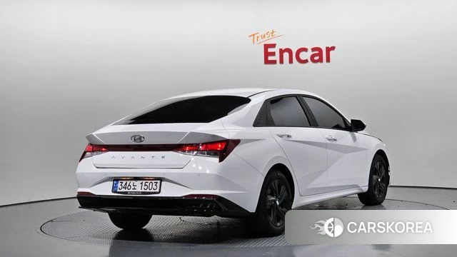 Hyundai Avante Hybrid (CN7) id 4650501 из Кореи 12