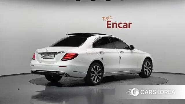 Mercedes-Benz E-Class W213 id 3396572 из Кореи 12