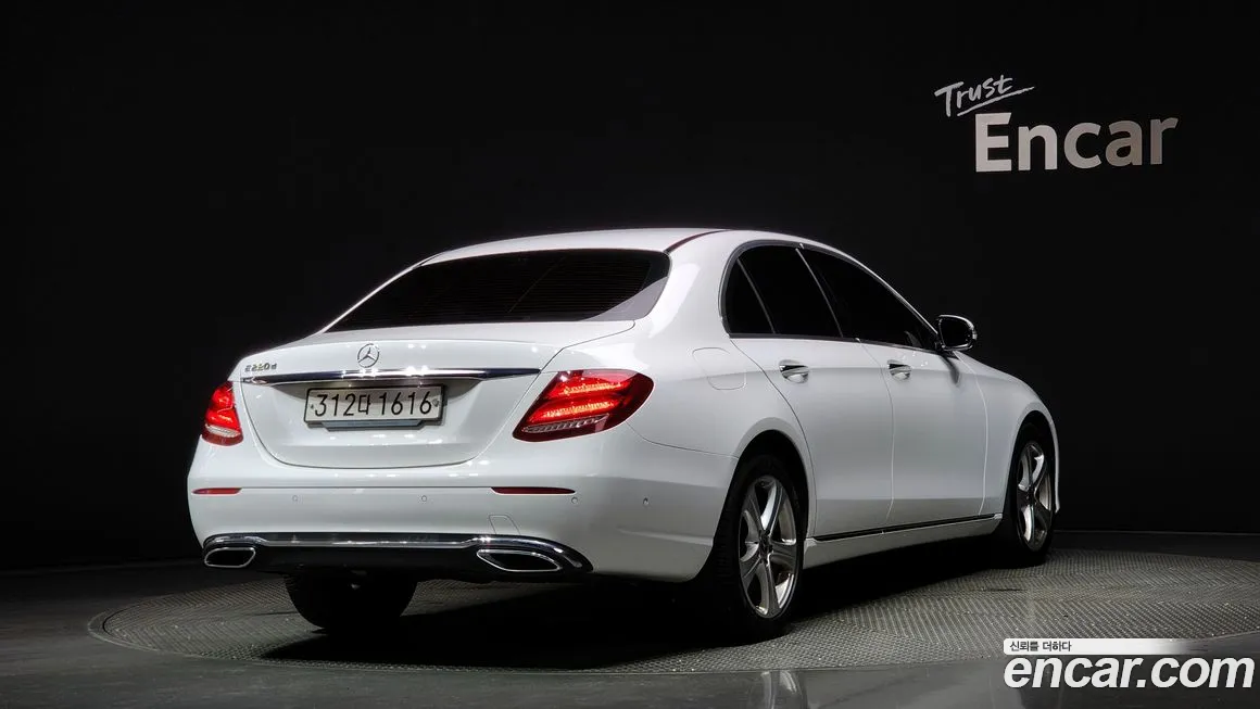 Mercedes-Benz E-Class W213 id 1916675 из Кореи 12