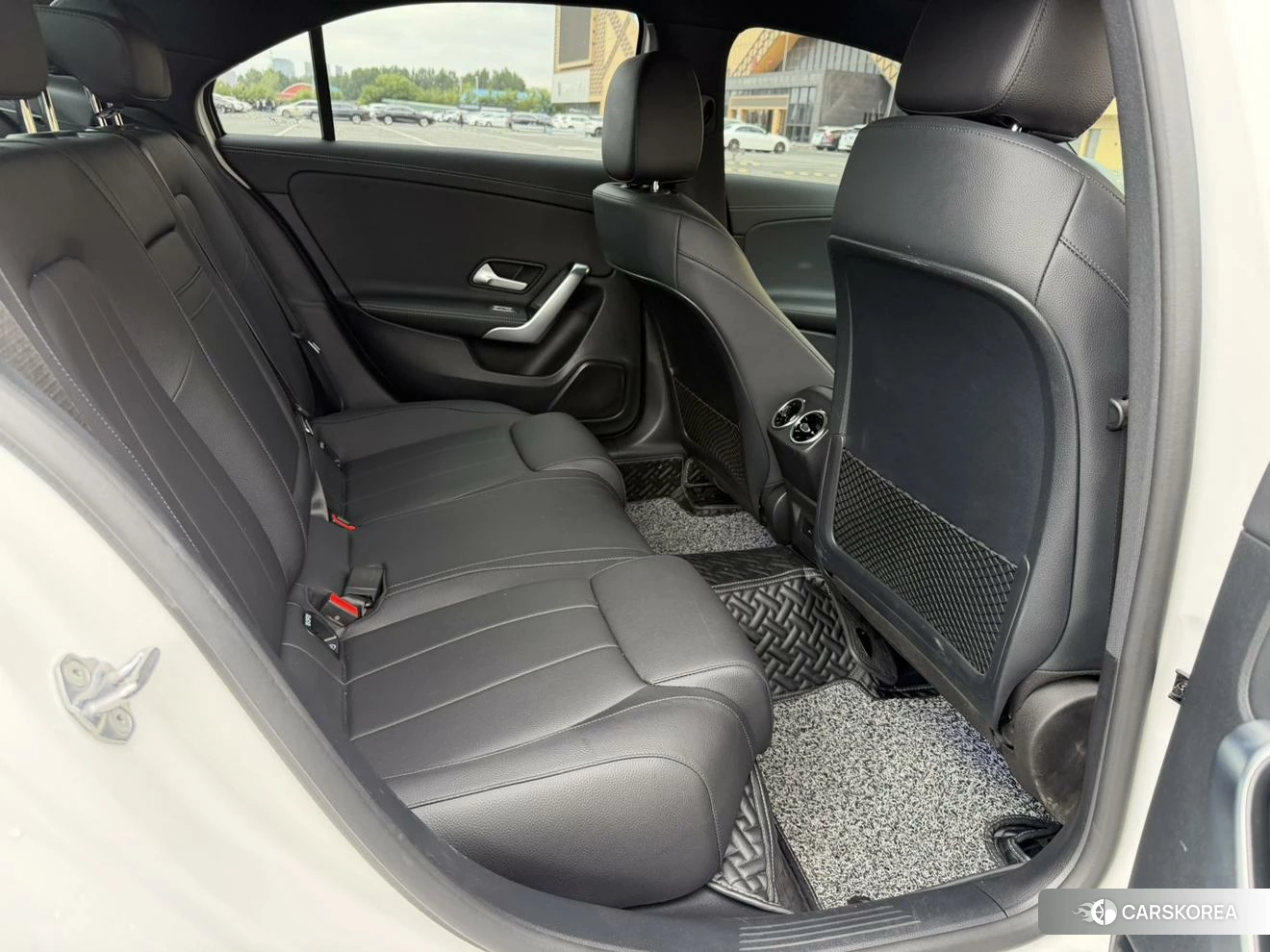 Mercedes-Benz Class A id 4467891 из Китая 12