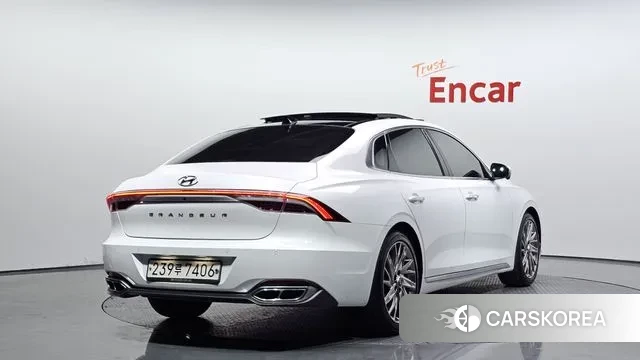 Hyundai The New Grandeur IG id 3592751 из Кореи 12