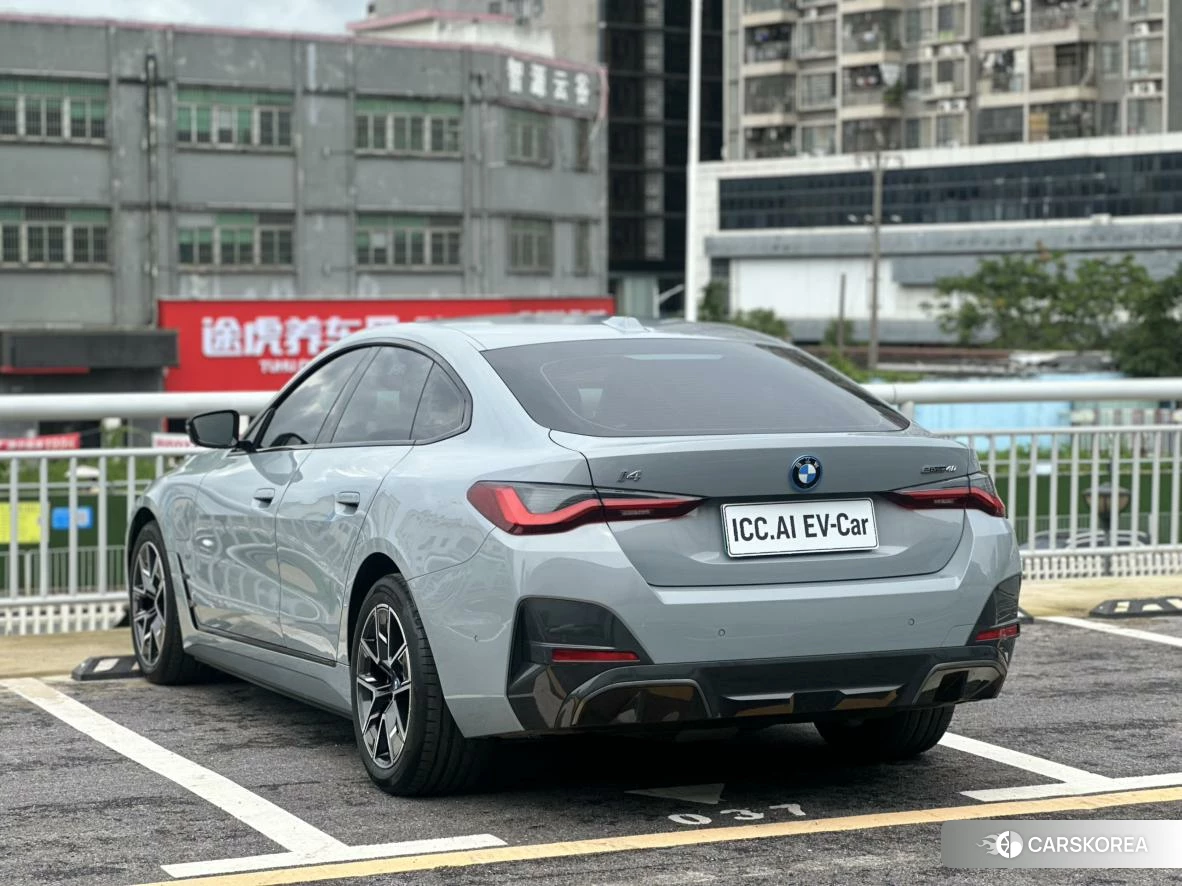 BMW i4 id 4486556 из Китая 10