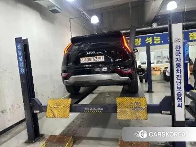 Kia Di Ol Nu Niro 2022 Черный из Кореи, фото 2