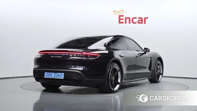 Porsche Taycan id 3281964 из Кореи 12