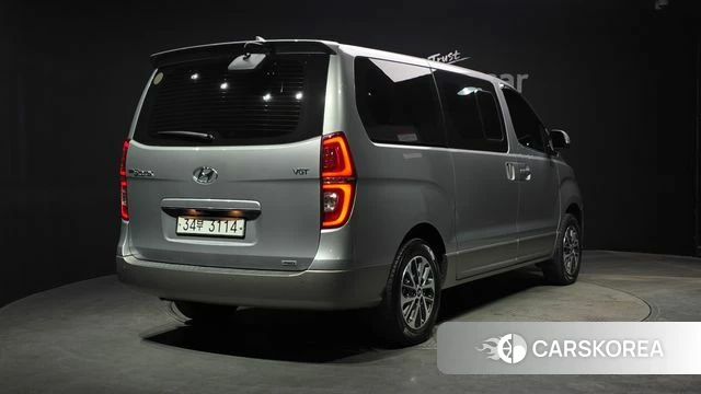 Hyundai The New Grand Starex id 3834891 из Кореи 12