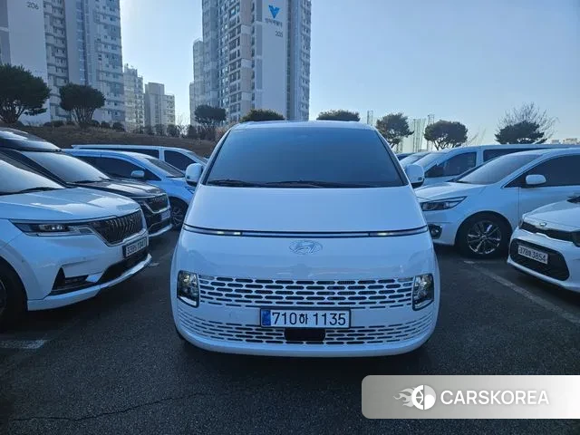 Hyundai Staria 2024 Белый из Кореи, фото 5