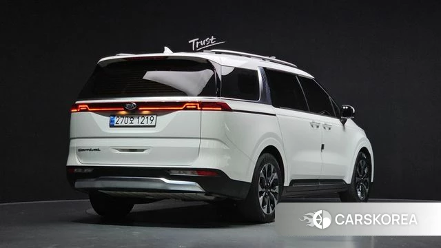 Kia Carnival 4th generation id 4899740 из Кореи 12