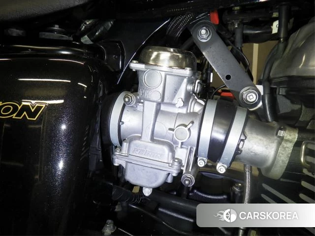 Engine photo