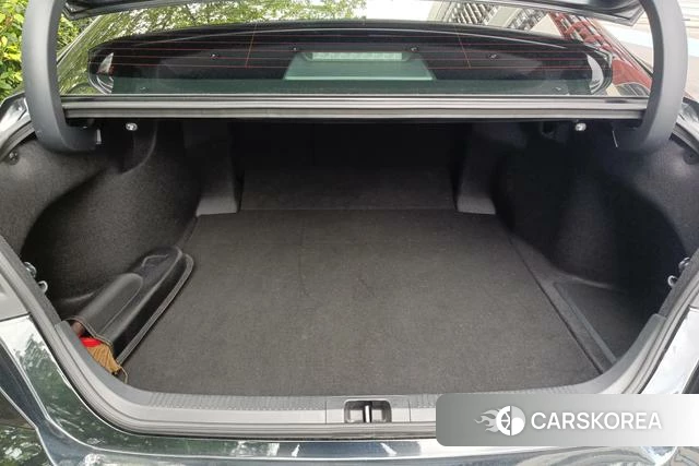 Toyota Camry id 4306990 из Китая 9