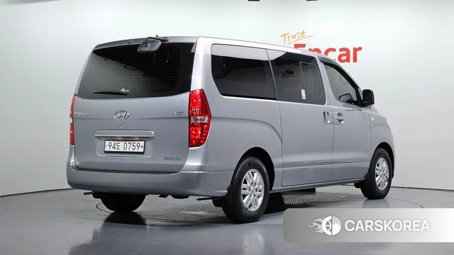 Hyundai The New Grand Starex id 4667599 из Кореи 12