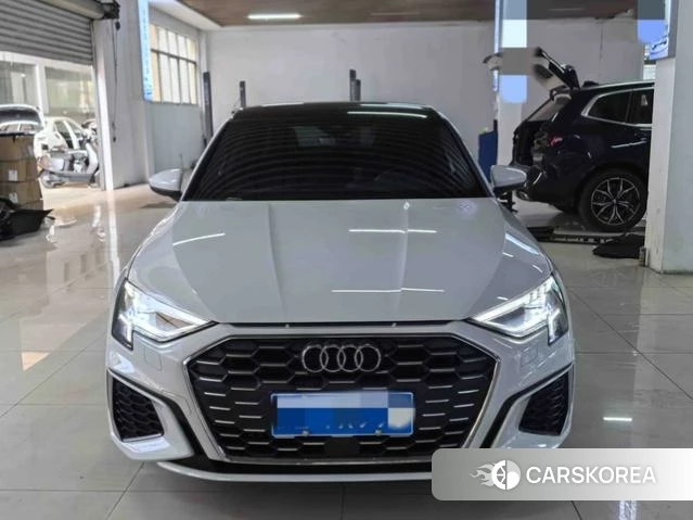 Audi A3 2023 Белый из Китая, фото 2
