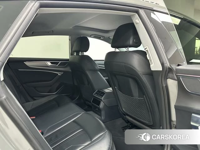 Audi A7 id 3889742 из Китая 12