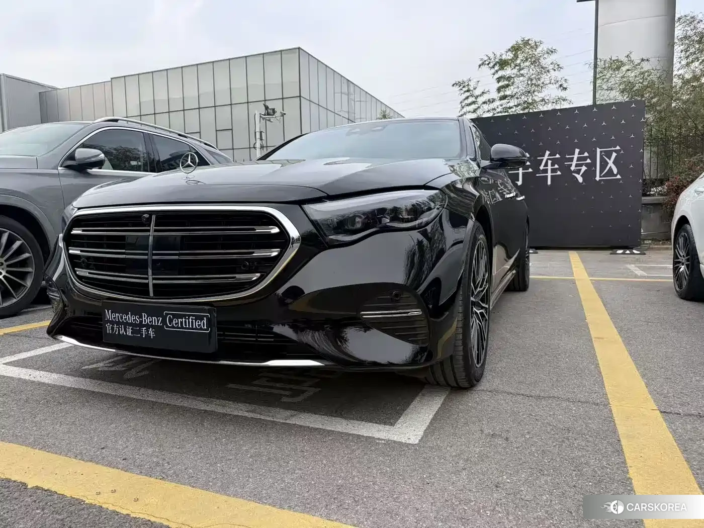 Mercedes-Benz E-Class 2025 Черный из Китая, фото 2