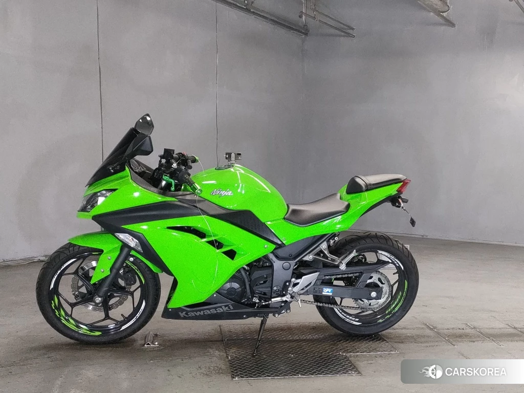 Проданный Kawasaki NINJA 250 2015 из Японии, фото 2
