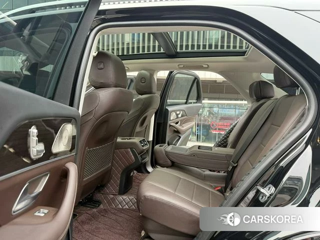 Mercedes-Benz GLE (import) 2022 Черный из Китая, фото 2