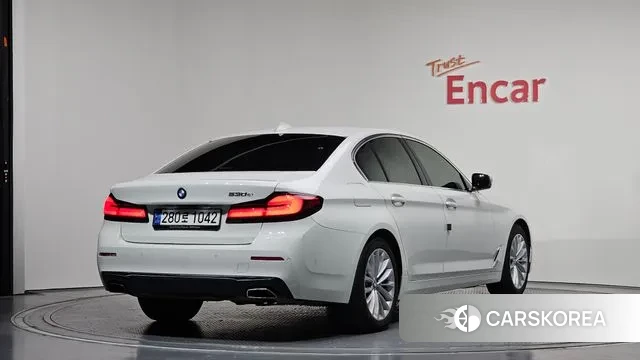 BMW 5 Series (G30) id 3567595 из Кореи 12