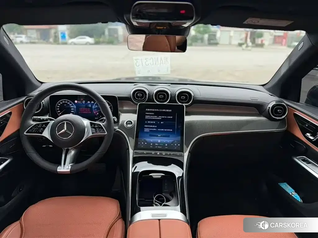 Mercedes-Benz GLC 2026 Черный из Китая, фото 2