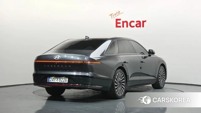 Hyundai Grandeur Hybrid (GN7) id 3786798 из Кореи 12