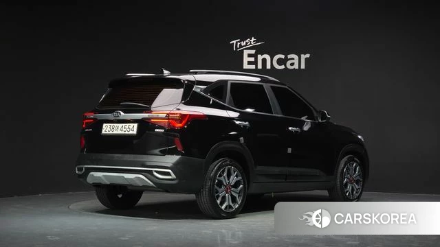 Kia Seltos id 4338603 из Кореи 12