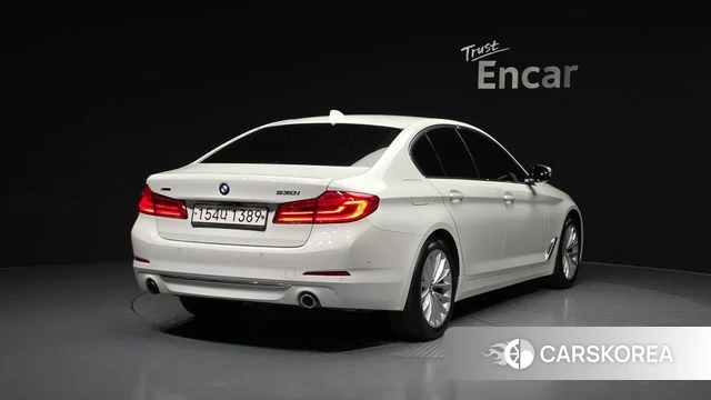 BMW 5 Series (G30) id 3936516 из Кореи 12