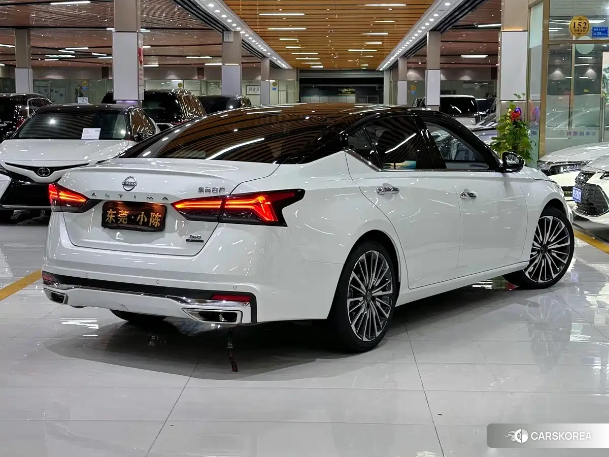 Nissan Teana 2023 Белый из Китая, фото 3