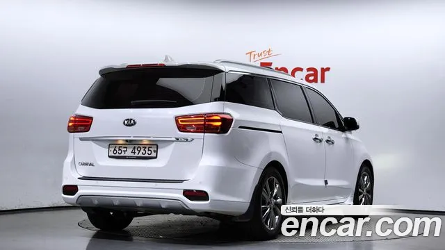 Kia The New Carnival id 2717306 из Кореи 12