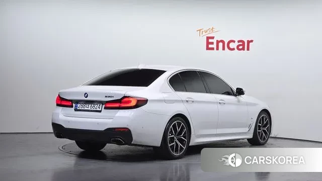 BMW 5 Series (G30) id 3454241 из Кореи 12