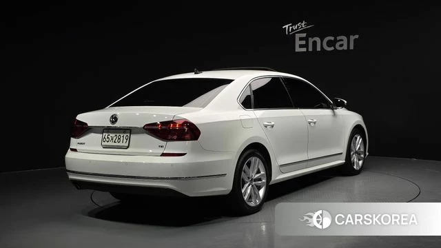 Volkswagen The New Passat id 4345556 из Кореи 12
