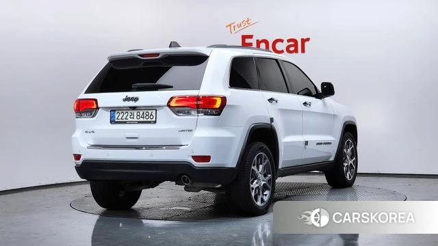 Jeep Grand Cherokee id 4593871 из Кореи 12