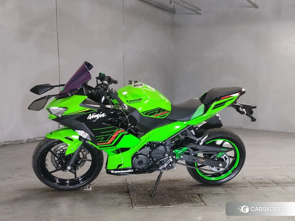 Проданный Kawasaki NINJA 400 2023 из Японии