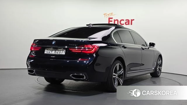 BMW 7 Series (G11) id 4502409 из Кореи 12