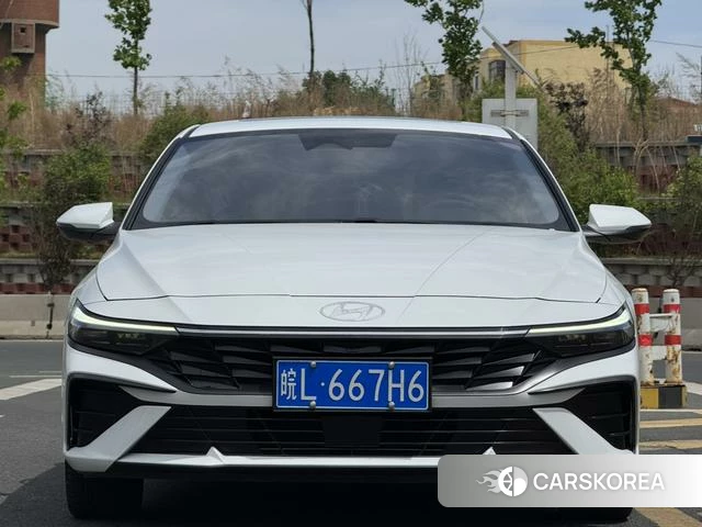 Hyundai Elantra id 4392172 из Китая 7