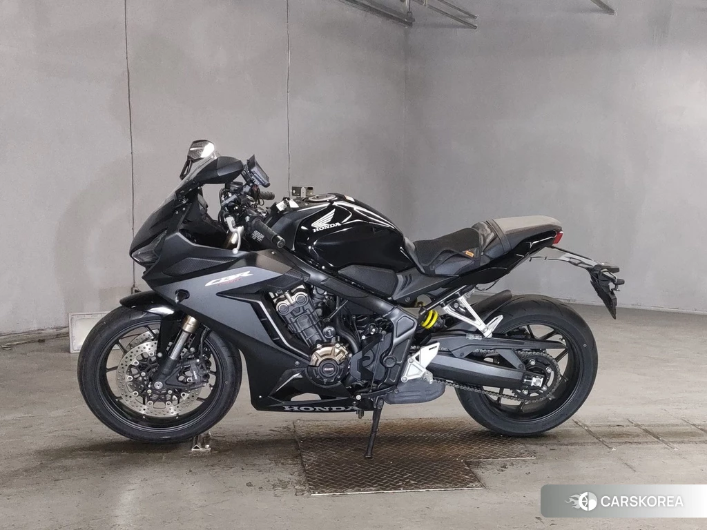 Проданный Honda CBR650R 2021 из Японии, фото 2