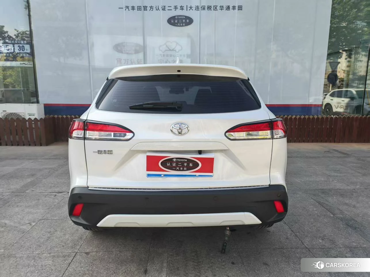 Toyota Corolla 2024 Белый из Китая, фото 4