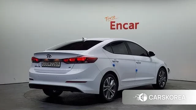 Hyundai Avante AD id 3779102 из Кореи 12