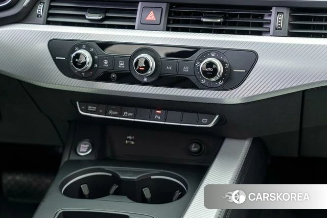 Audi A4L id 4210156 из Китая 12