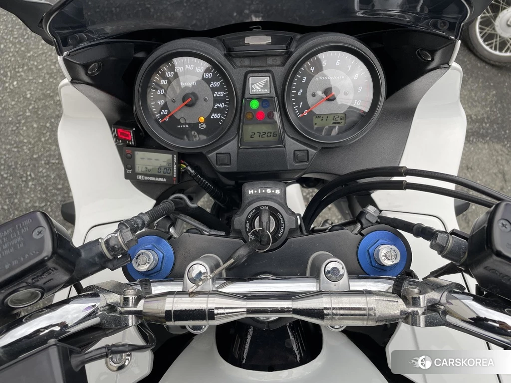 Проданный Honda CB1300SF BOLDOR ABS 2010 из Японии, фото 2