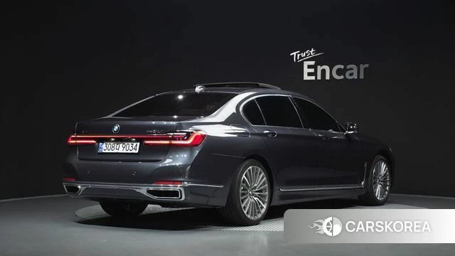 BMW 7 Series (G11) id 4490509 из Кореи 12